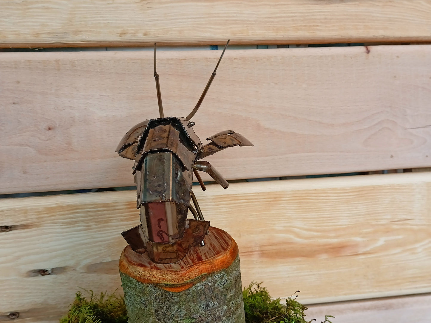 Upcycled stainless steel Lobster - Water