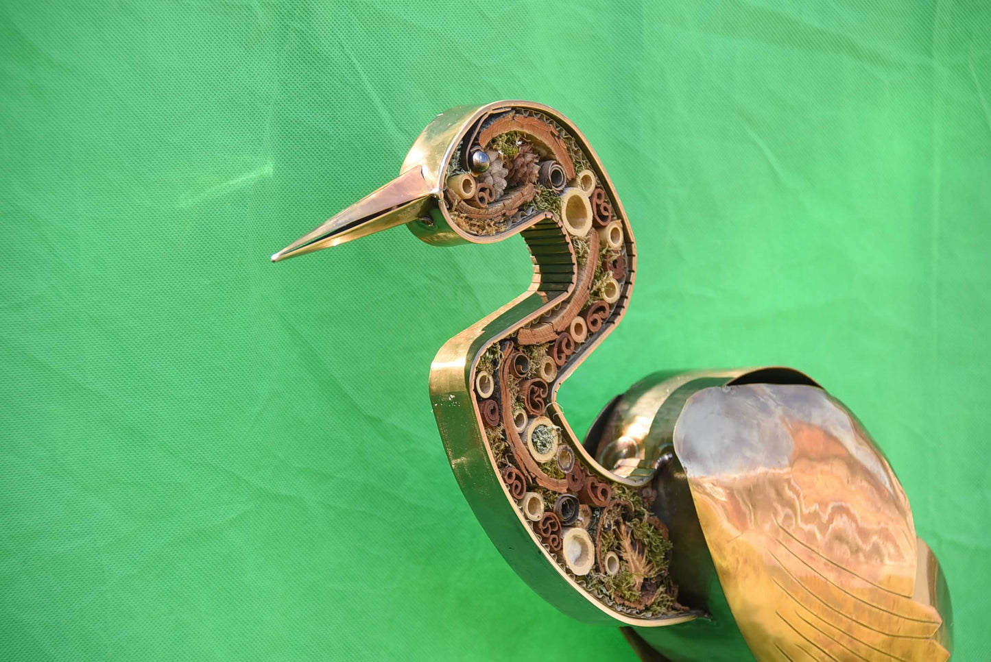 Nadia the Heron - Air